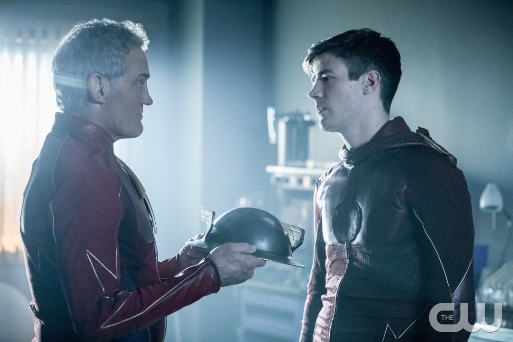The Flash -- "Into the Speed Force" -- FLA316b_0289b.jpg -- Pictured (L-R): John Wesley Ship as Jay Garrick and Grant Gustin as Barry Allen -- Photo: Jack Rowand/The CW -- ÃƒÂ‚Ã‚Â© 2017 The CW Network, LLC. All rights reserved.
